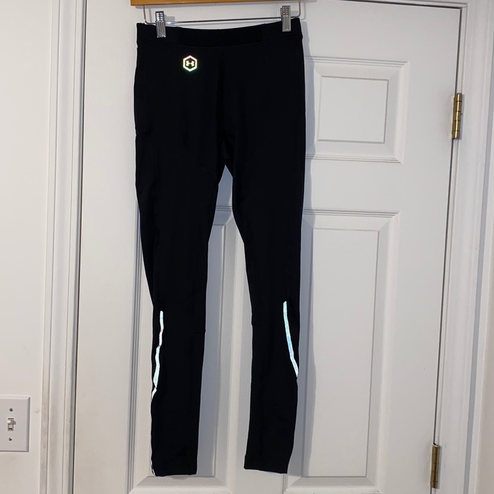 Men’s Under Armour compression pants